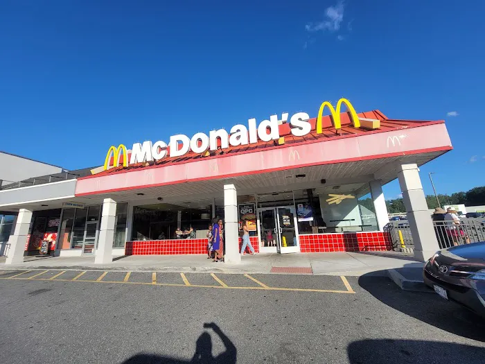 McDonald's Picture 2