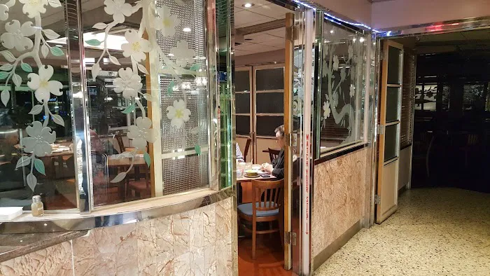 Mont Olympos Diner Picture 5