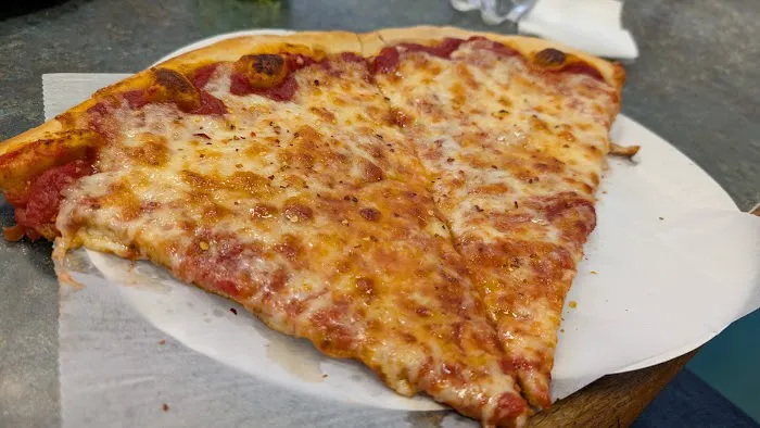 Happy Days Pizza Place Picture 8