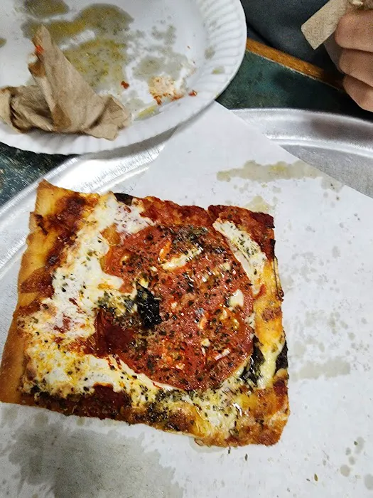 Happy Days Pizza Place Picture 4