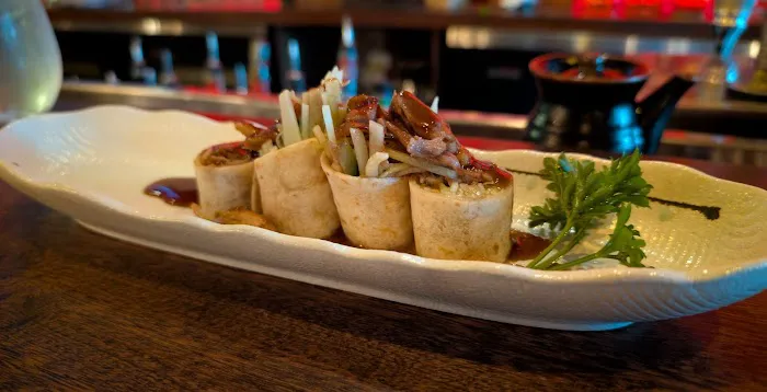 KUMO Sushi Lounge Picture 2