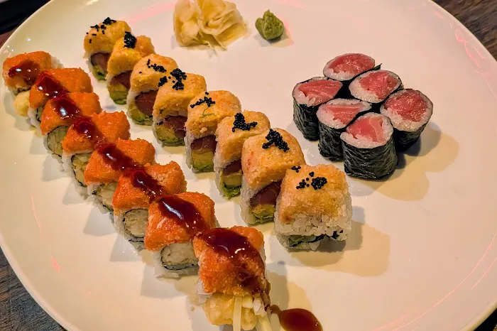 KUMO Sushi Lounge Picture 3