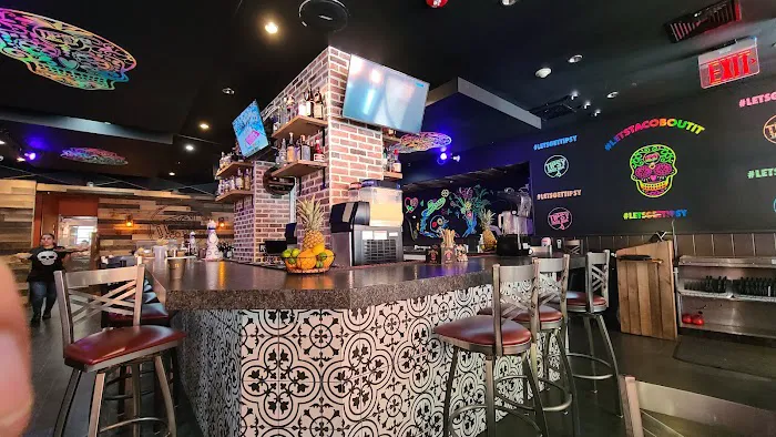 Tipsy Taco Bar Picture 5