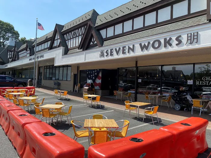 Seven Woks Picture 10