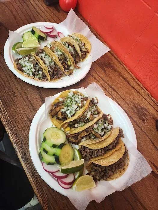 Taqueria La Frontera Picture 2