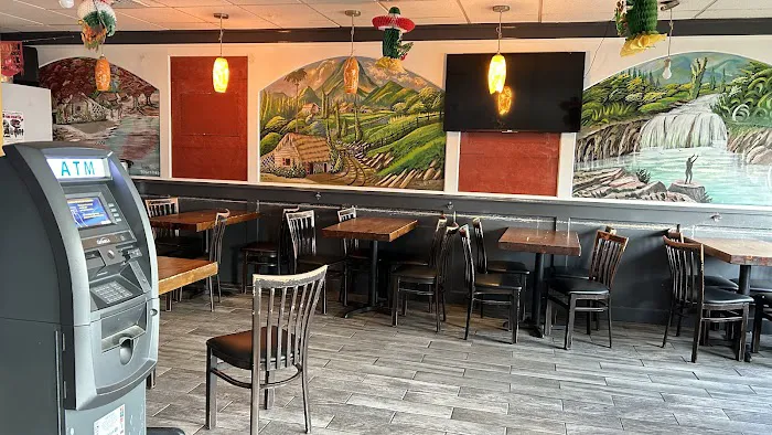 Maracas Bar Picture 3