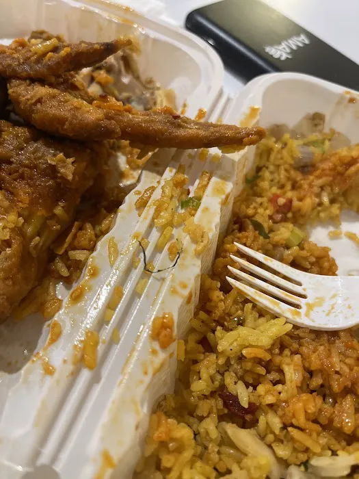 Young's Chinese Kitchen Picture 1