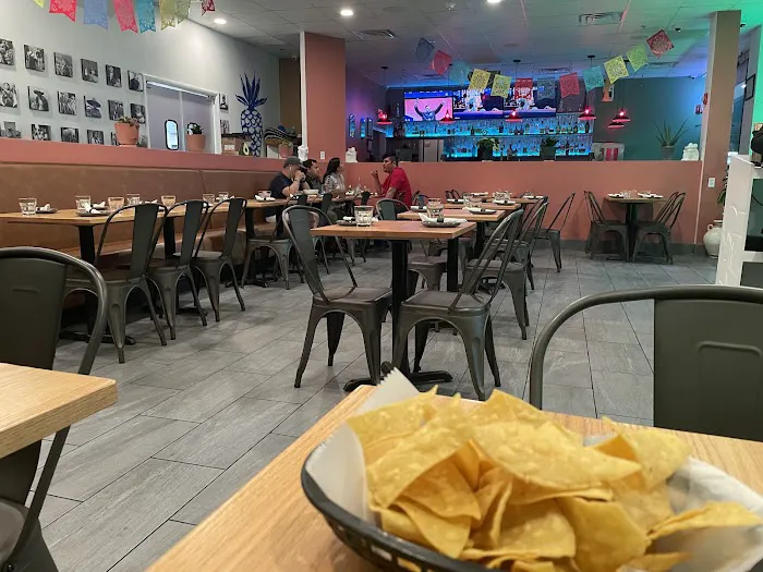 Mariachi Loco Restaurant Picture 2