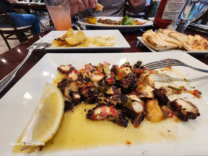 Anasa Greek Kitchen Picture 5