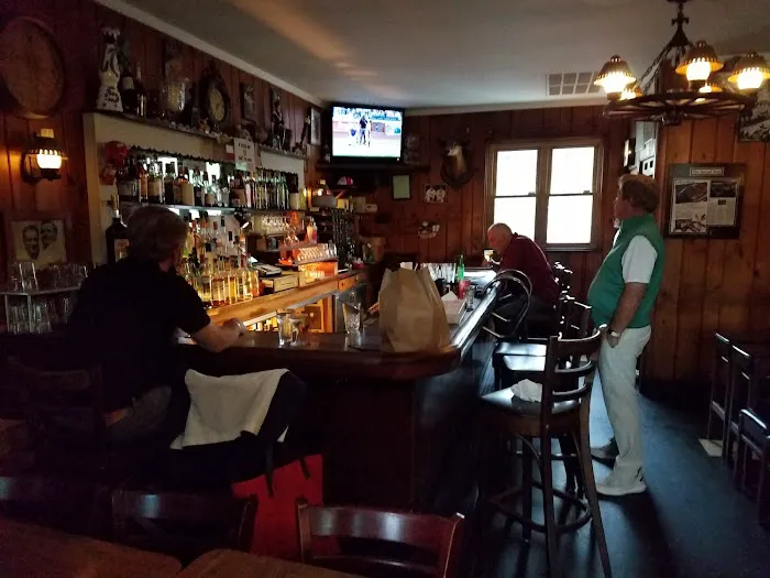 La Manda’s Restaurant Picture 3