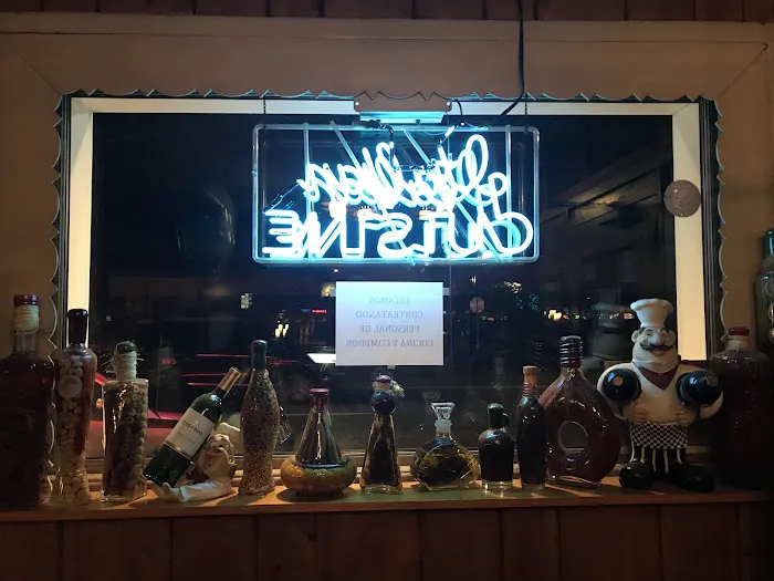 La Manda’s Restaurant Picture 5