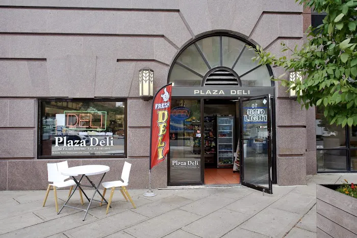 Plaza Deli Picture 9
