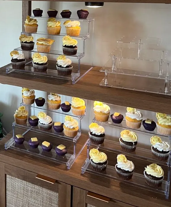 Amy’s Custom Cupcakes ( NOT A STORE FRONT) Picture 1
