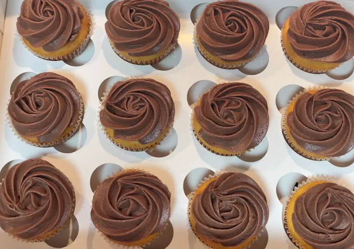 Amy’s Custom Cupcakes ( NOT A STORE FRONT) Picture 5
