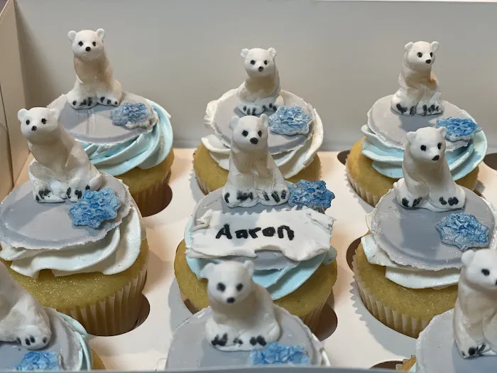 Amy’s Custom Cupcakes ( NOT A STORE FRONT) Picture 8