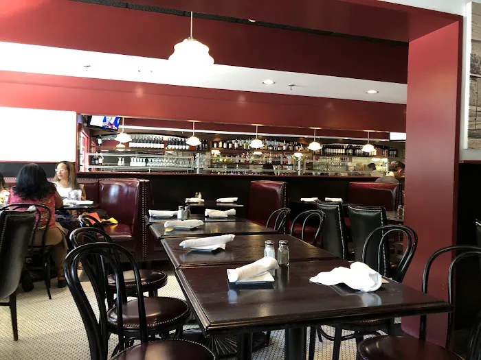 Racanelli's Original Pizza & Brew Picture 8
