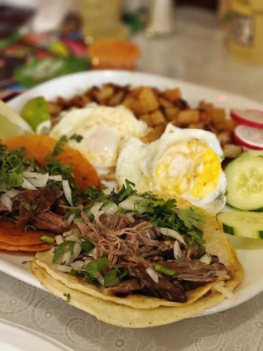 Mis 3 Rositas Deli Restaurant Picture 5