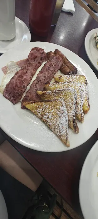 Shore Road Diner Picture 2