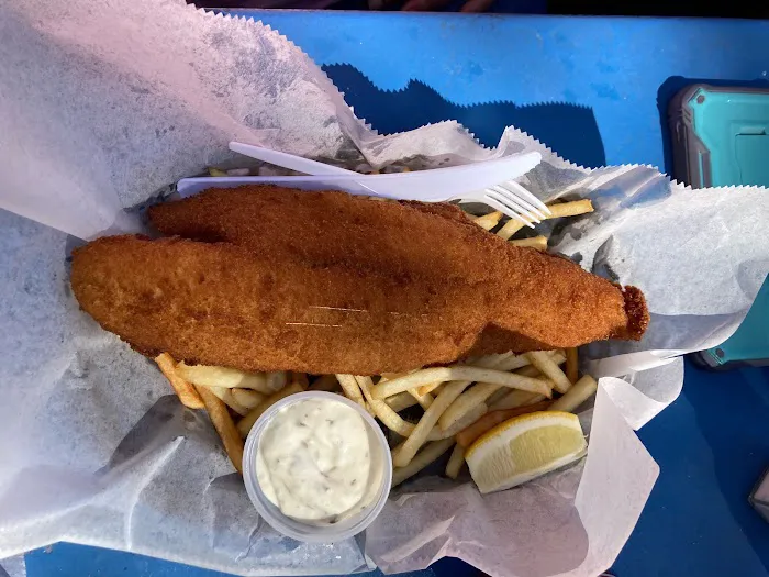 Leno's Clam Bar Picture 5
