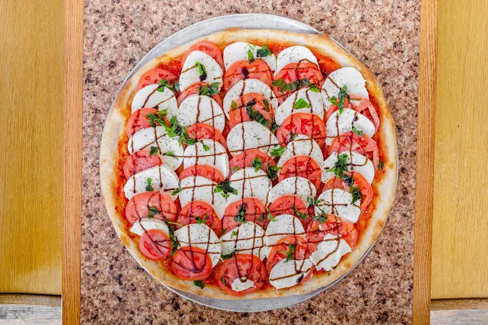 Leonardo’s Pizzeria & Restaurant Picture 6
