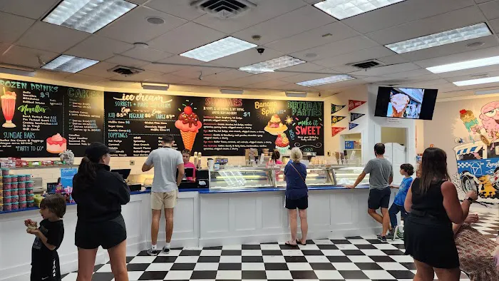 Longford's Ice Cream Larchmont Picture 8
