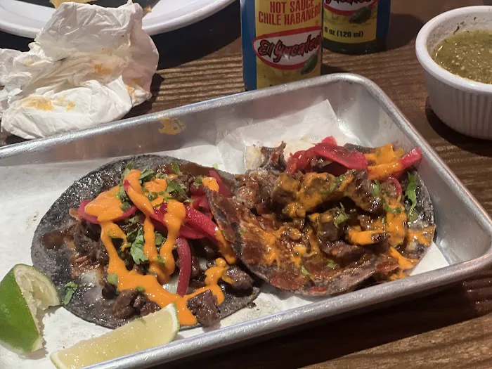 La La Taqueria Picture 1