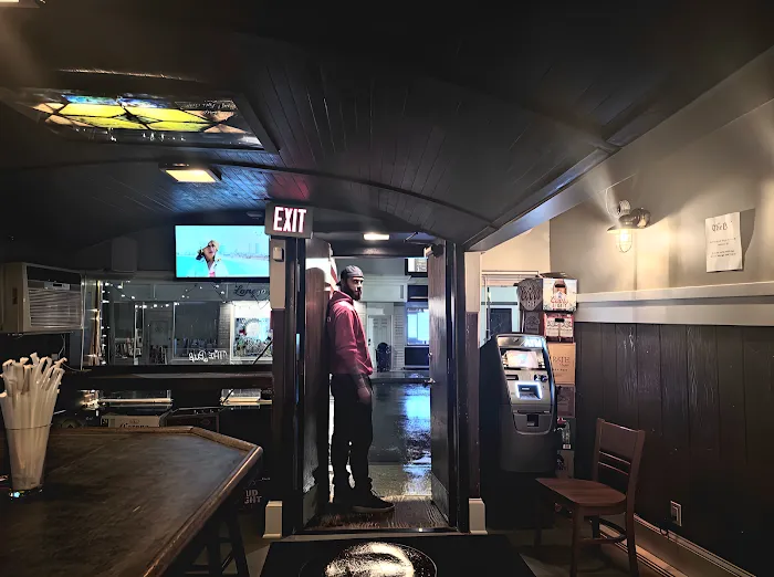The Pub Picture 7