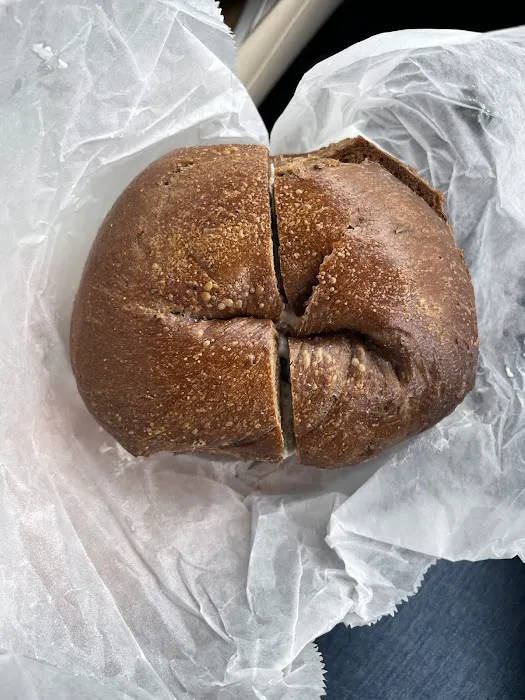 Hand Rolled Bagels Picture 9