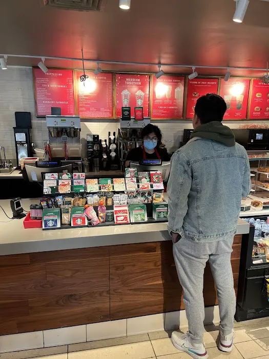 Starbucks Picture 3