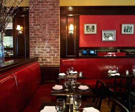 Ruby's Oyster Bar & Bistro