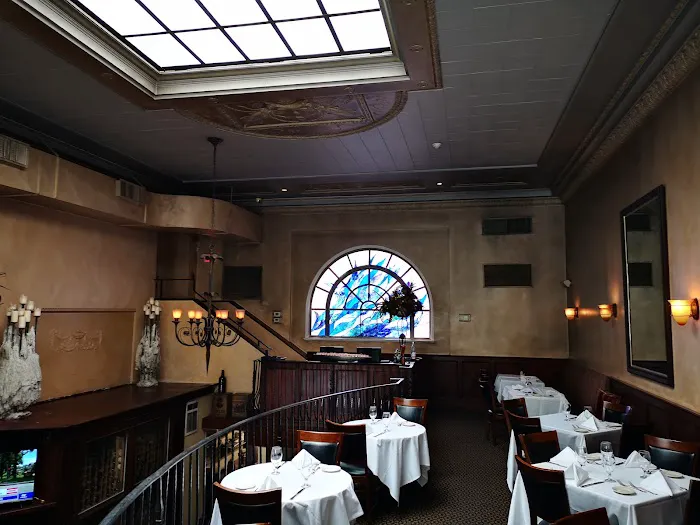 Frankie & Johnnie's Steakhouse Rye Picture 5