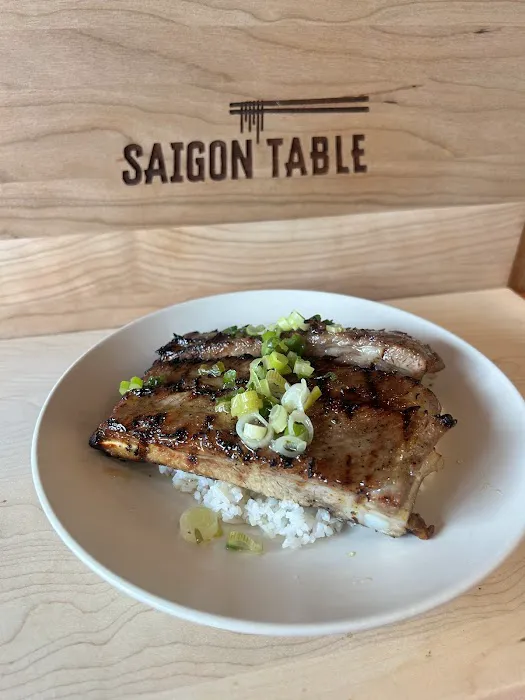Saigon Table Picture 3