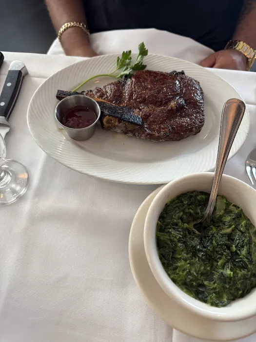 Averna Italian Steakhouse Picture 2