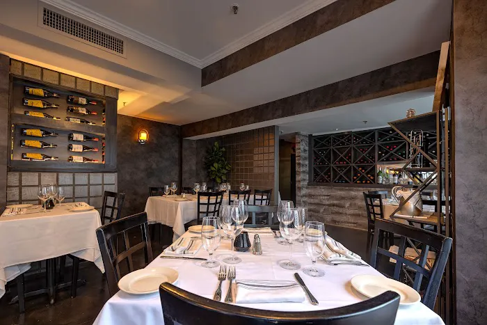 Averna Italian Steakhouse Picture 6