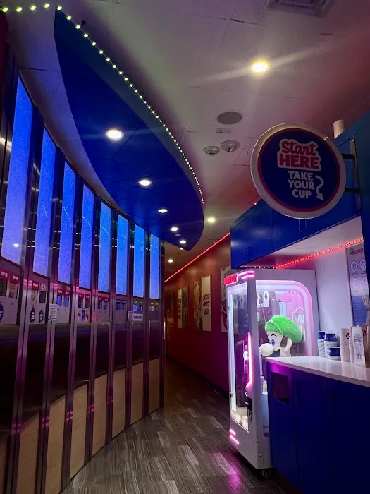 16 Handles Picture 8
