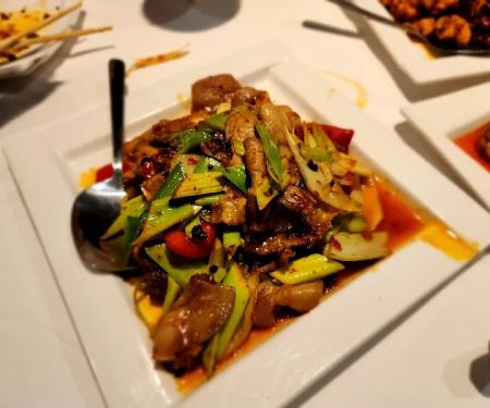 Aki Sushi & Asian Fusion