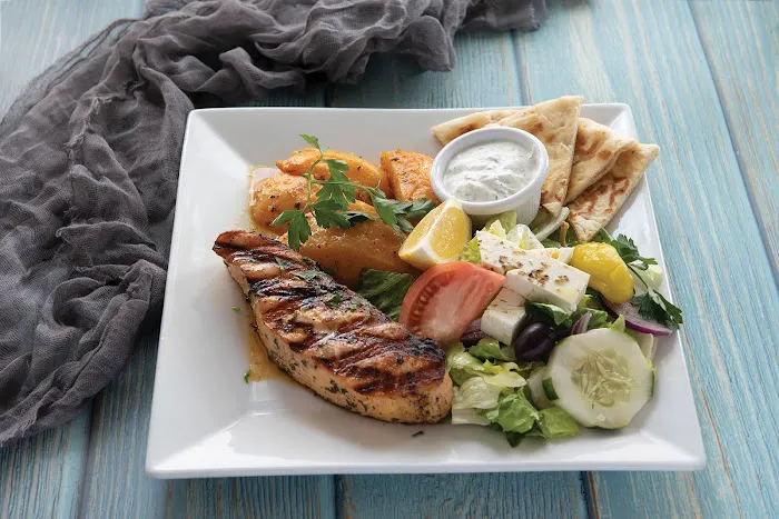 Yummy Gyro Restaurant Picture 3