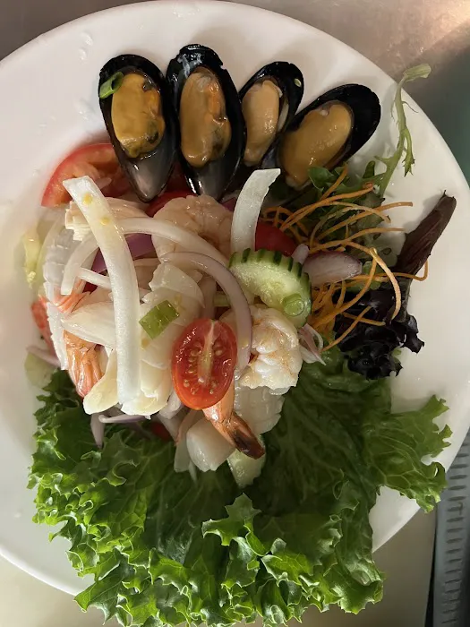 Chada Thai Bistro (Port Washington) Picture 6