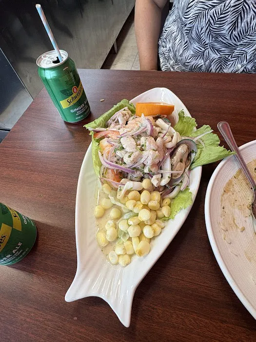 La Vicharra Peruvian Restaurant Picture 2