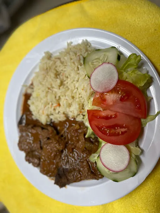 Los Potrillos Deli Picture 7