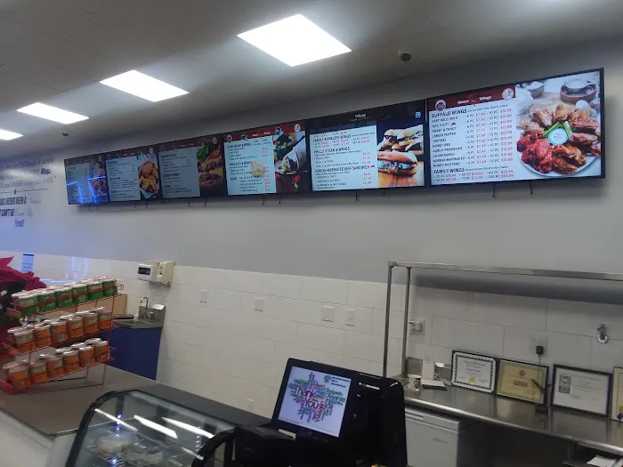 Wings Plus Deli Picture 10