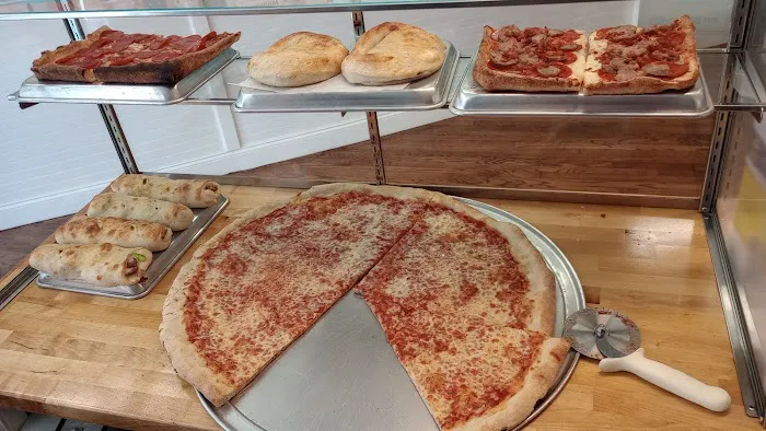 Fazzino's Pizza Picture 9