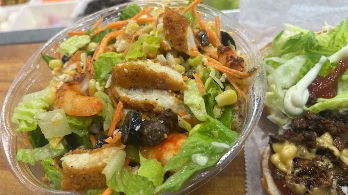 NYCE Gourmet Deli Picture 3
