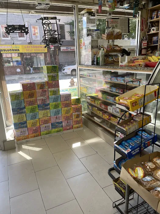 N & J Deli Grocery Picture 5