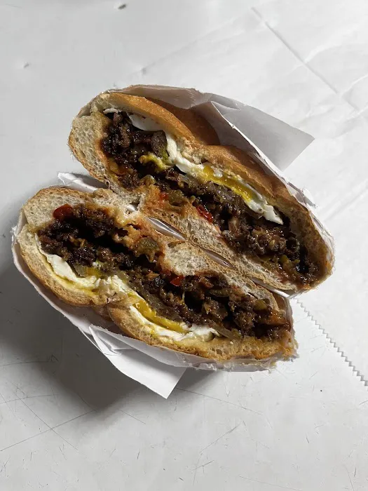 Chalet Deli-Grocery Picture 4