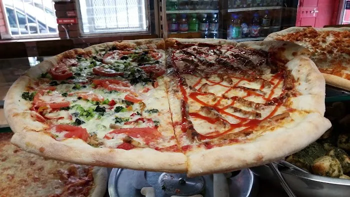 PIZZA PIZZA Picture 7