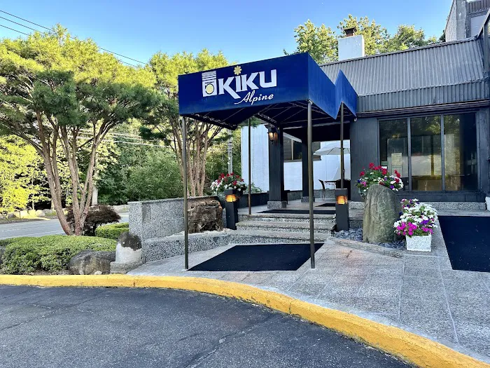 Kiku Picture 1