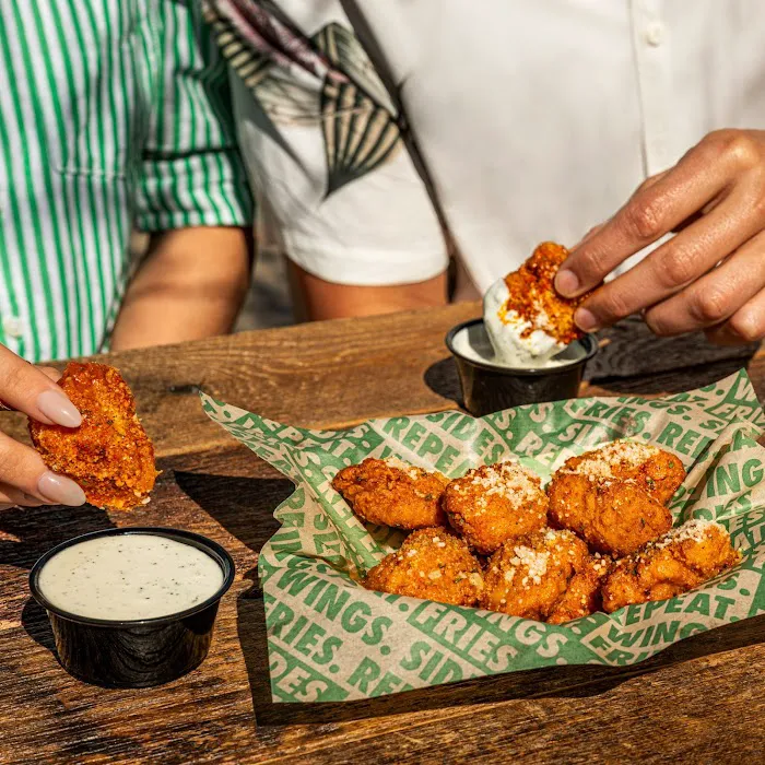 Wingstop Picture 2