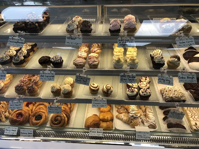 Florentina's Specialty Bakery & Cafe Picture 9