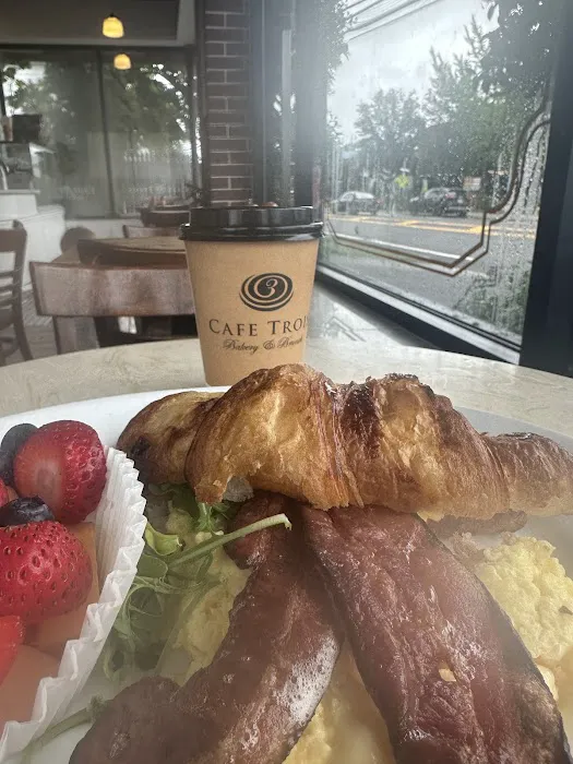 Cafe Trois Picture 8